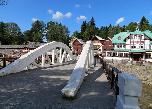 Špindlerův Mlýn a okolí